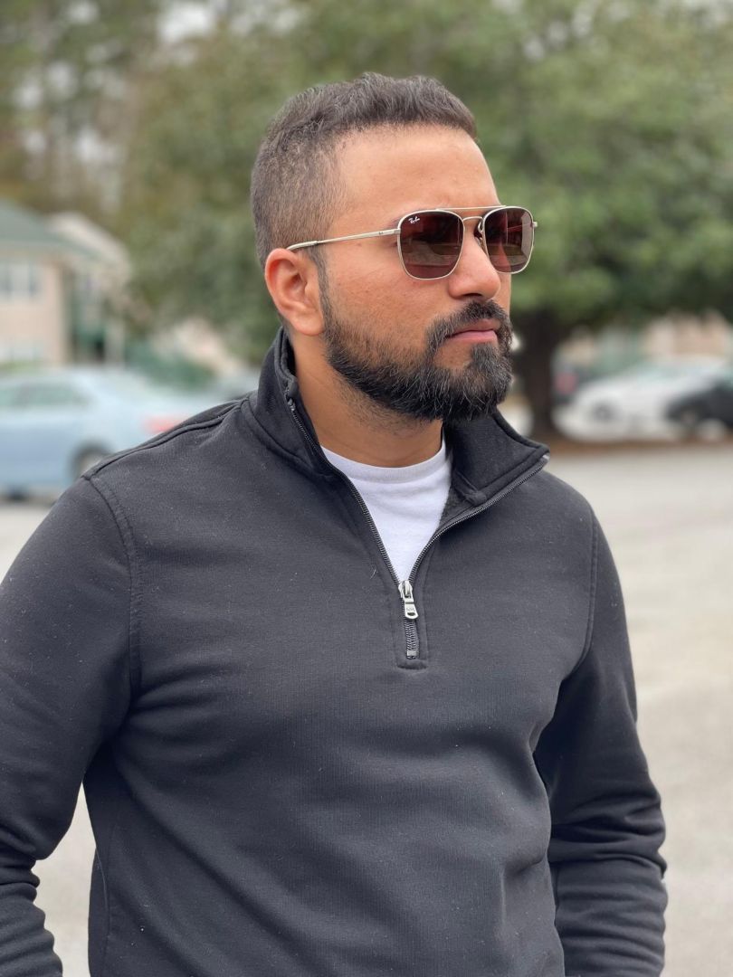 Muneb Momin, CTO of Planet Hive AI, a certified Generative AI Engineer by IBM, who is on mission to innovate AI ecosystems for business success.